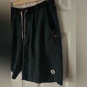 Vuori Kore Short 7.5”